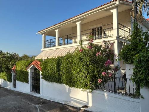 Oropos House | Με θεα τη Θάλασσα