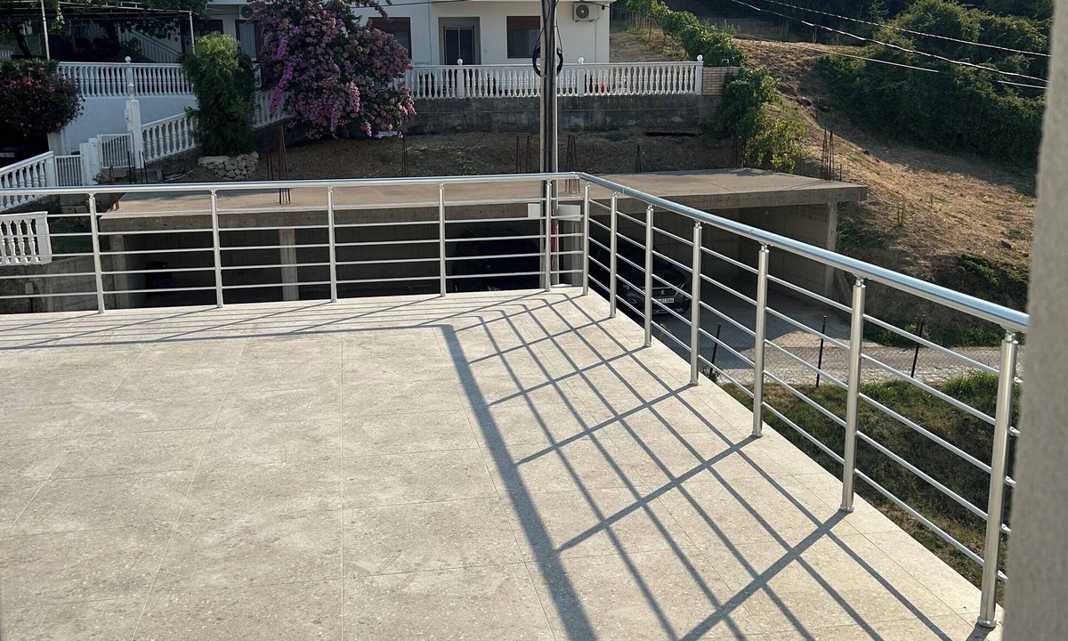 Gjerana Apartment | 1 bedroom apartment with large balcony - Apartments Subashi room 306