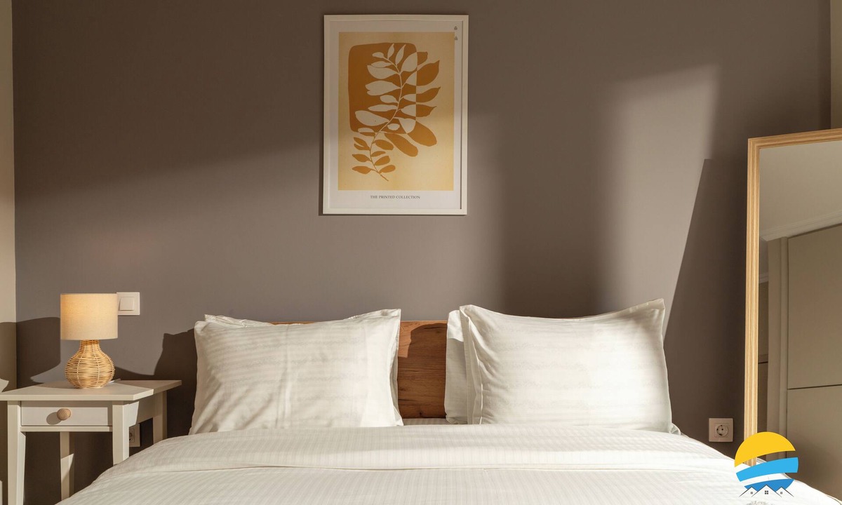 Piraeus Apartment | 2BD Modern Home Steps from Pasalimani