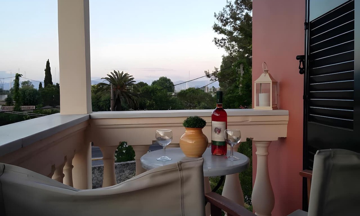 Gouvia House | 2BR Gouvia – Kitchenette 6