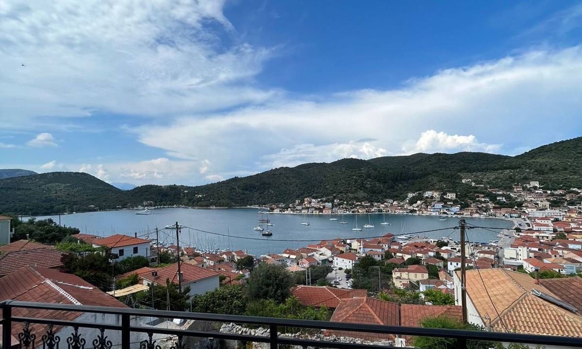 Vathy House | 3-bedroom house in charming Ithaki with AC, WiFi. Live the Greek dream