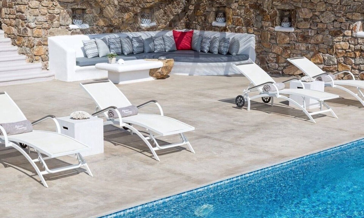 Panormos Villa | 3 Bedroom Villas with private pool