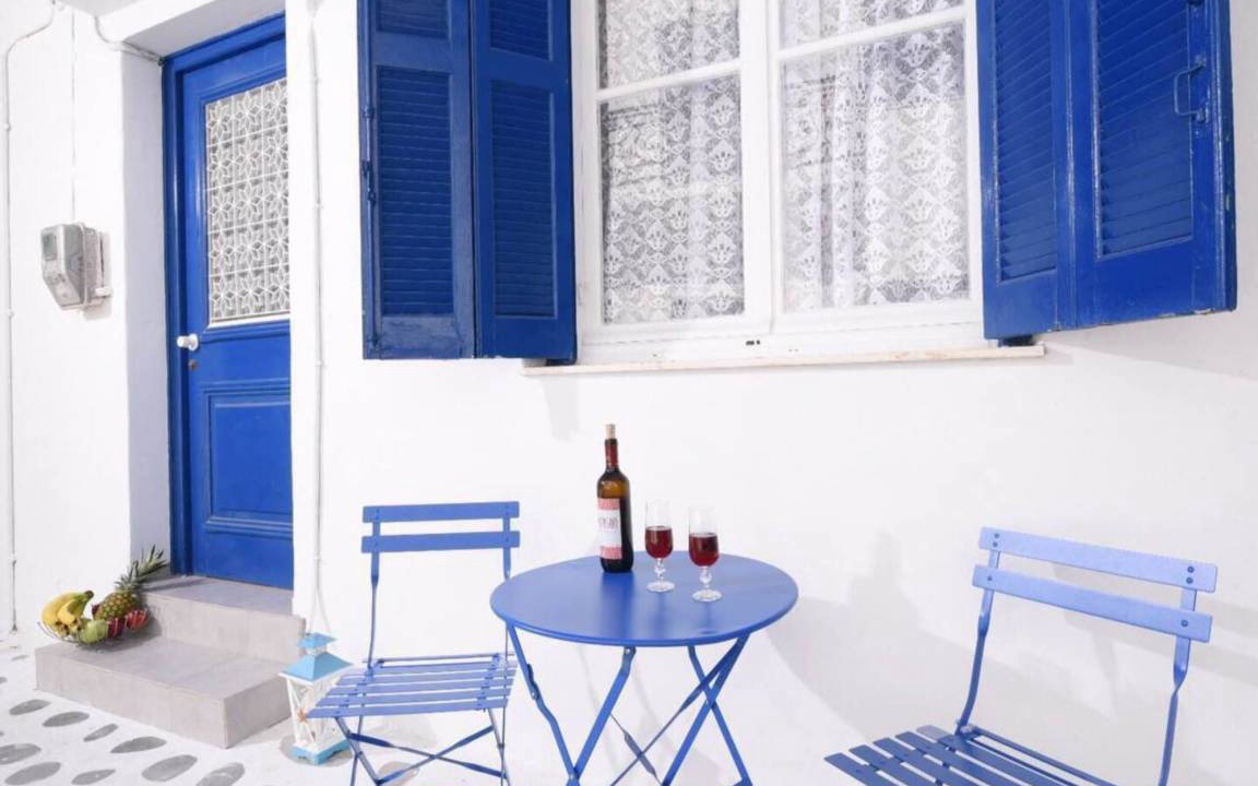 Parikia House | 56 m² House ∙ 1 bedroom ∙ 4 guests