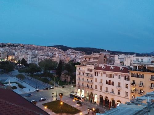 Thessaloniki City Centre Apartment | 7th sky Aristotelous
