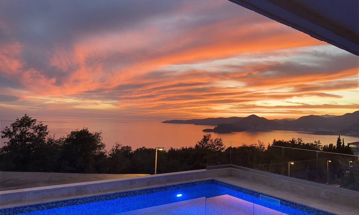 Sveti Stefan Villa | A beautiful holiday begins at villa with an amazing view, sunrises and sunsets.