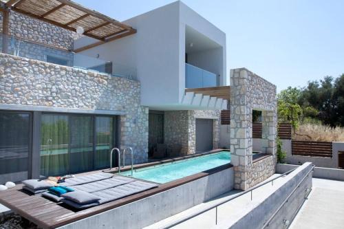 Angon Villa | Accessible Villa Katoi