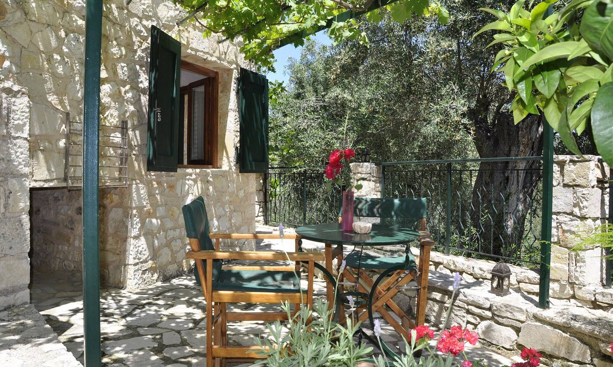 Vlachopoulatika Hotel | Adamantia Double Room A4 /2 guests
