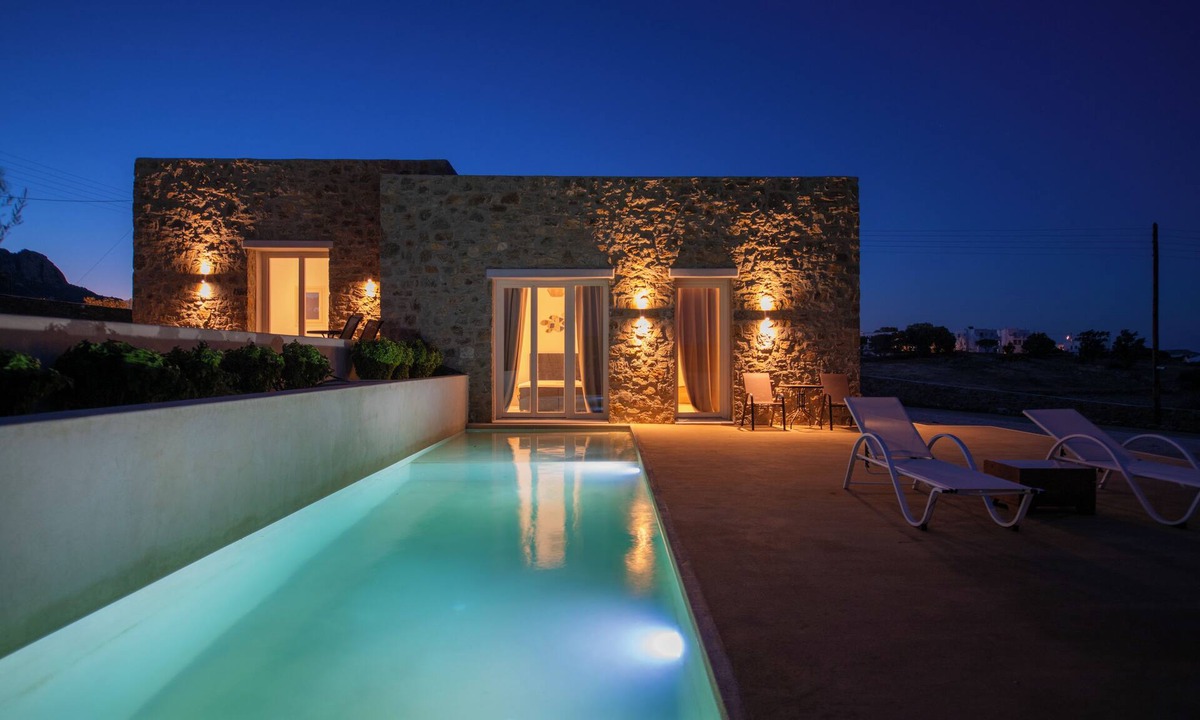 Ano Mera House | Adyton Luxury Suites & Pools Mykonos