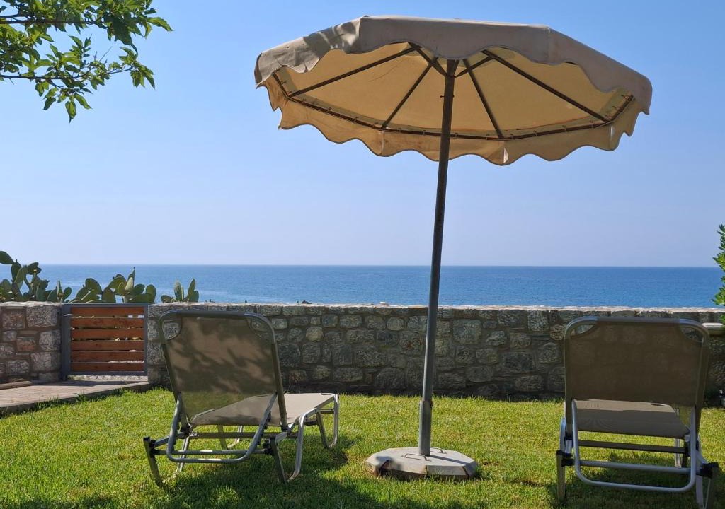 Kiotari Villa | Alisahni Beachfront Villas