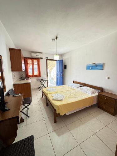 Logaras Apartment | Allblue Paros