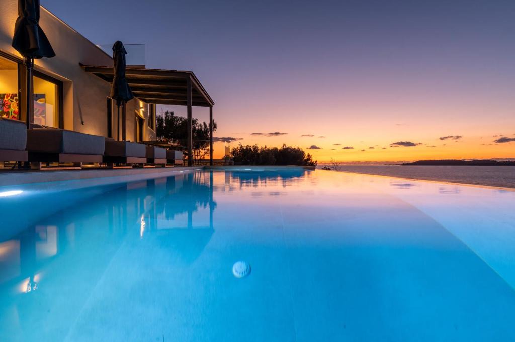 Lassi Villa | Almos Villas