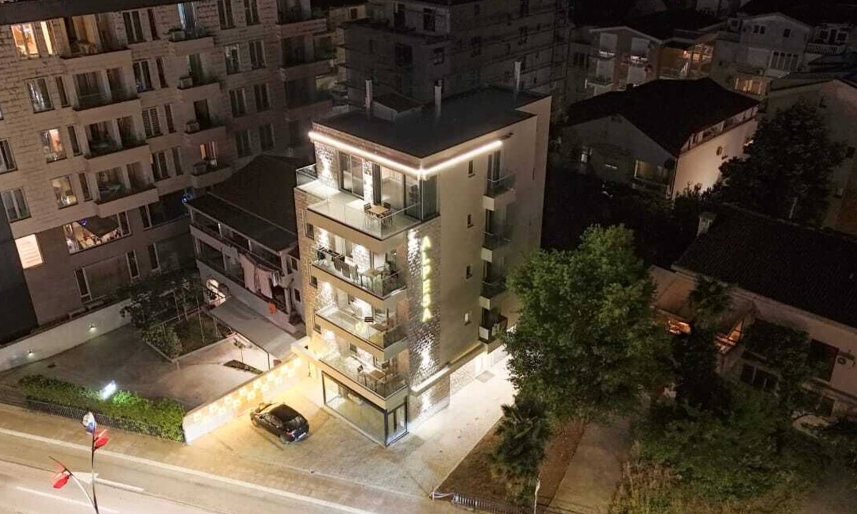 Maini Apartment | Alpesa Apartments