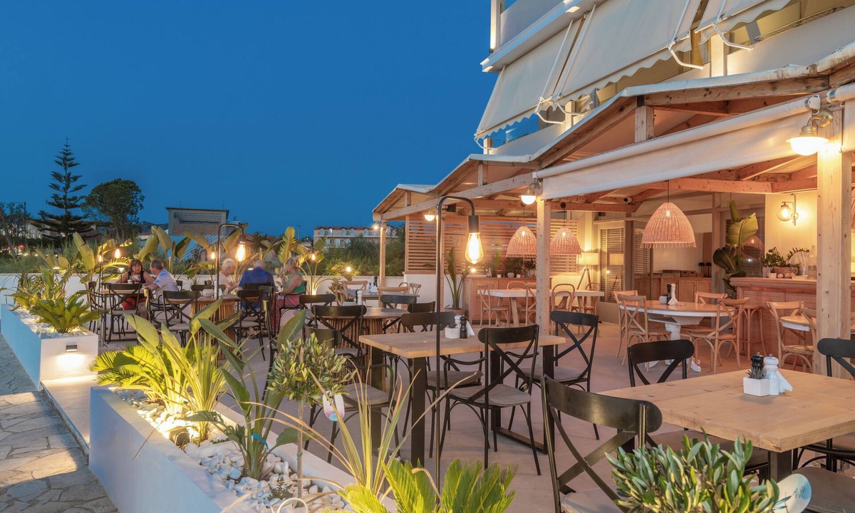 Alykes Hotel | Alykes View Apartments