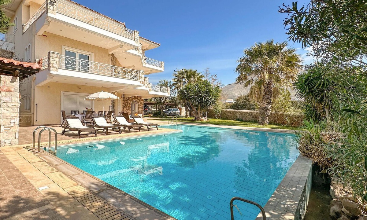 Saronikos House | Amazing home in Lagonisi