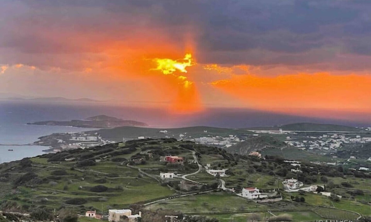 Syros Apartment | Amazing view at sea and near islands.10 min with car from downtownd and beaches