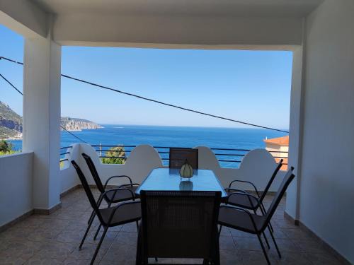 Kymi-Aliveri Apartment | Amazing View