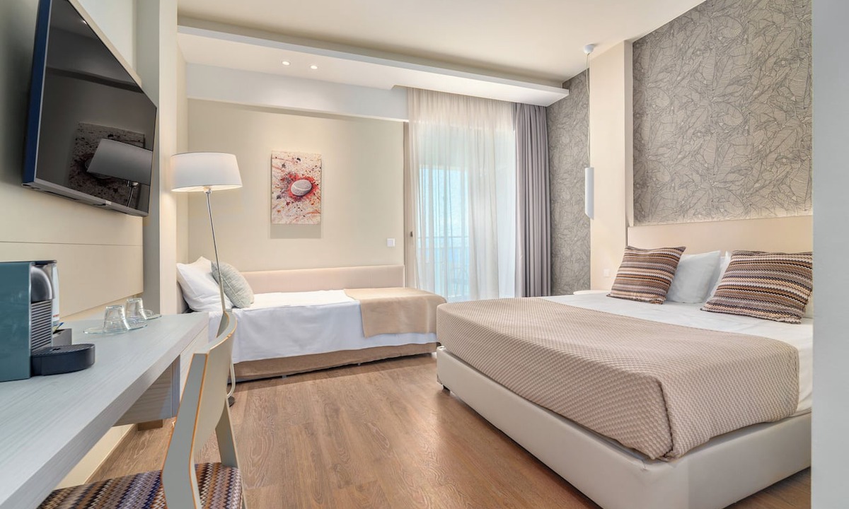 Kallithea Hotel | Ammon Zeus Luxury Beach Hotel