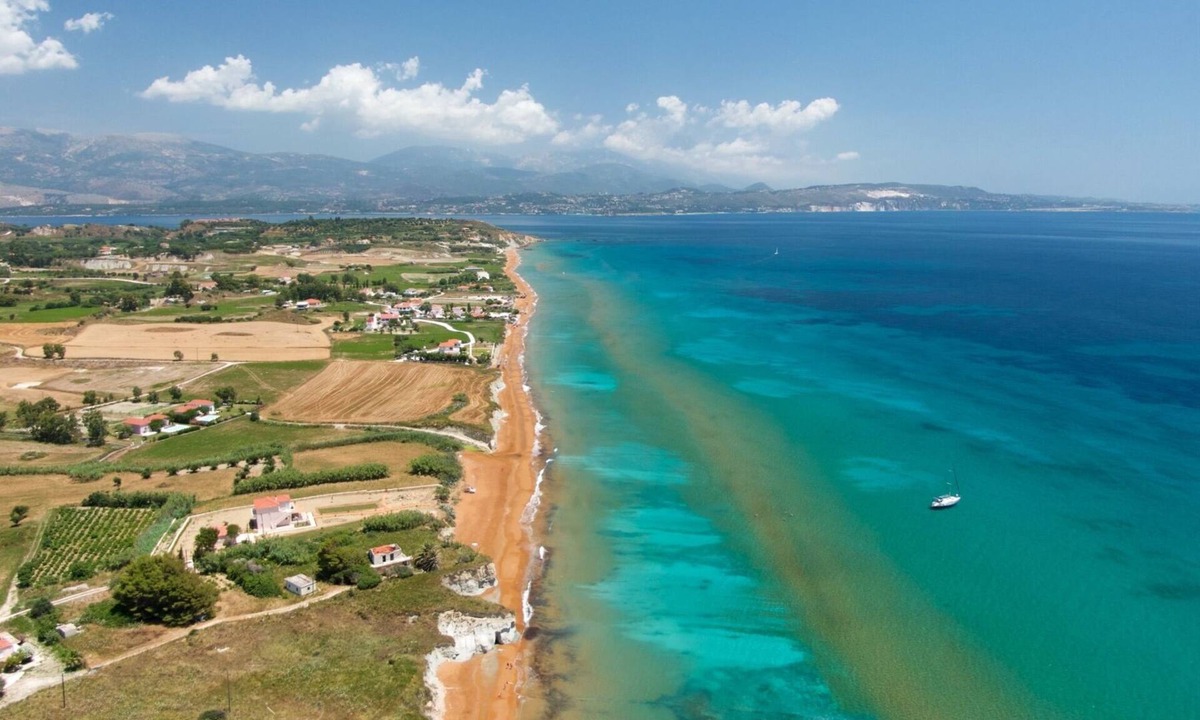 Paliki Villa | Ammos - Beachfront villa - Grand Blue Beach residence