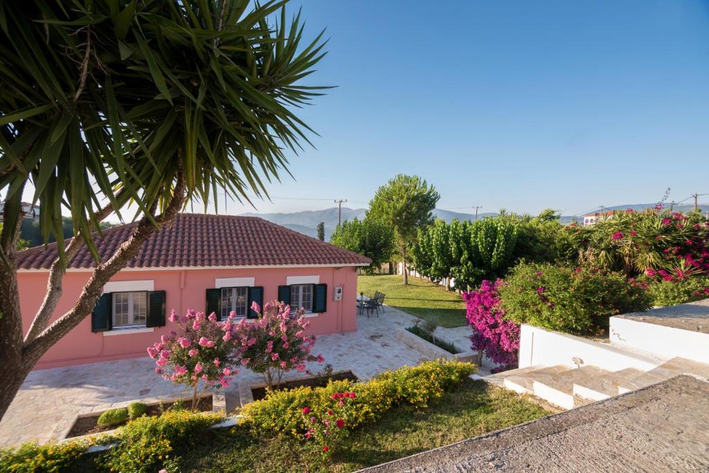 Lakithra House | An excellent country house in Kefalonia