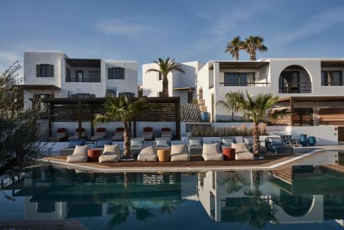 Parikia Hotel | Andronis Minois - Small Luxury Hotels of the World