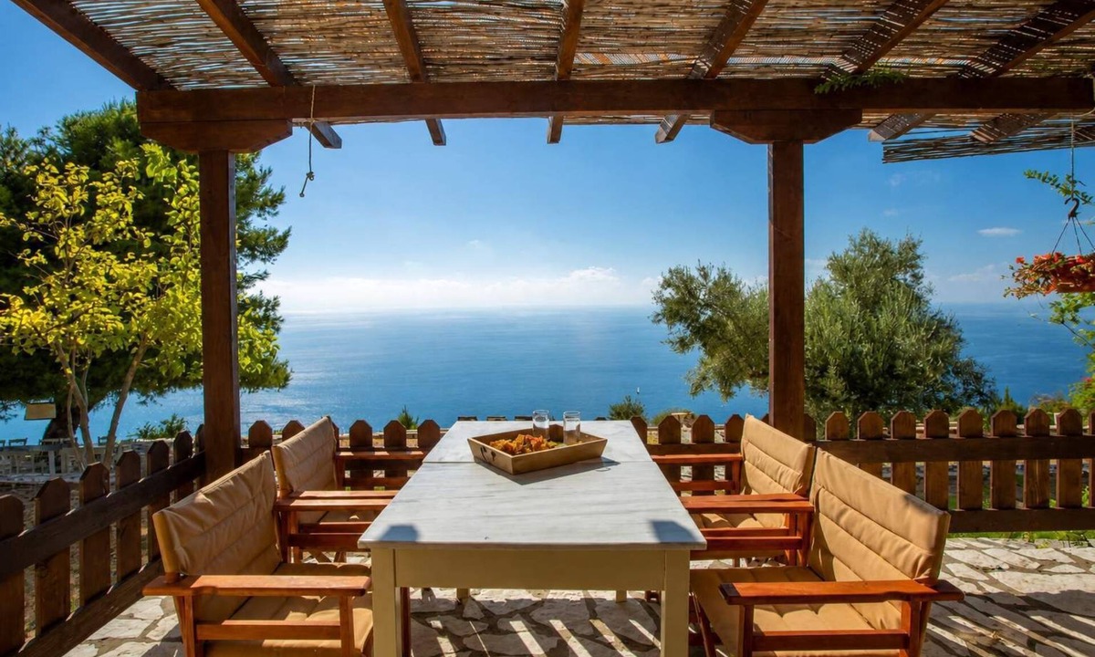 Athani Apartment | Anerada Houses - Seaviews Above Egremni in Lefkada
