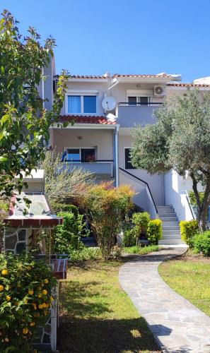 Nea Iraklitsa House | Anesis