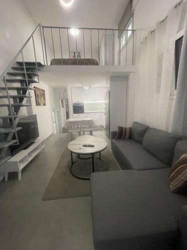 Kalamaria Apartment | Angel
