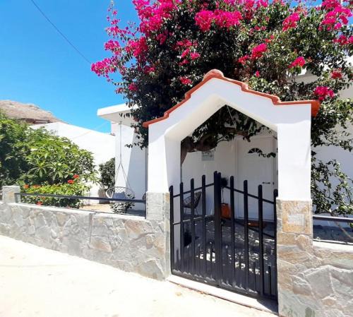 Livadia Villa | Annika's Summer Dream