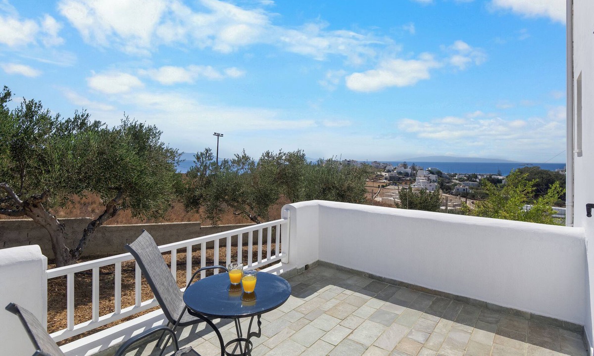 Piso Livadi Villa | Anthoula's Sea View Apartment