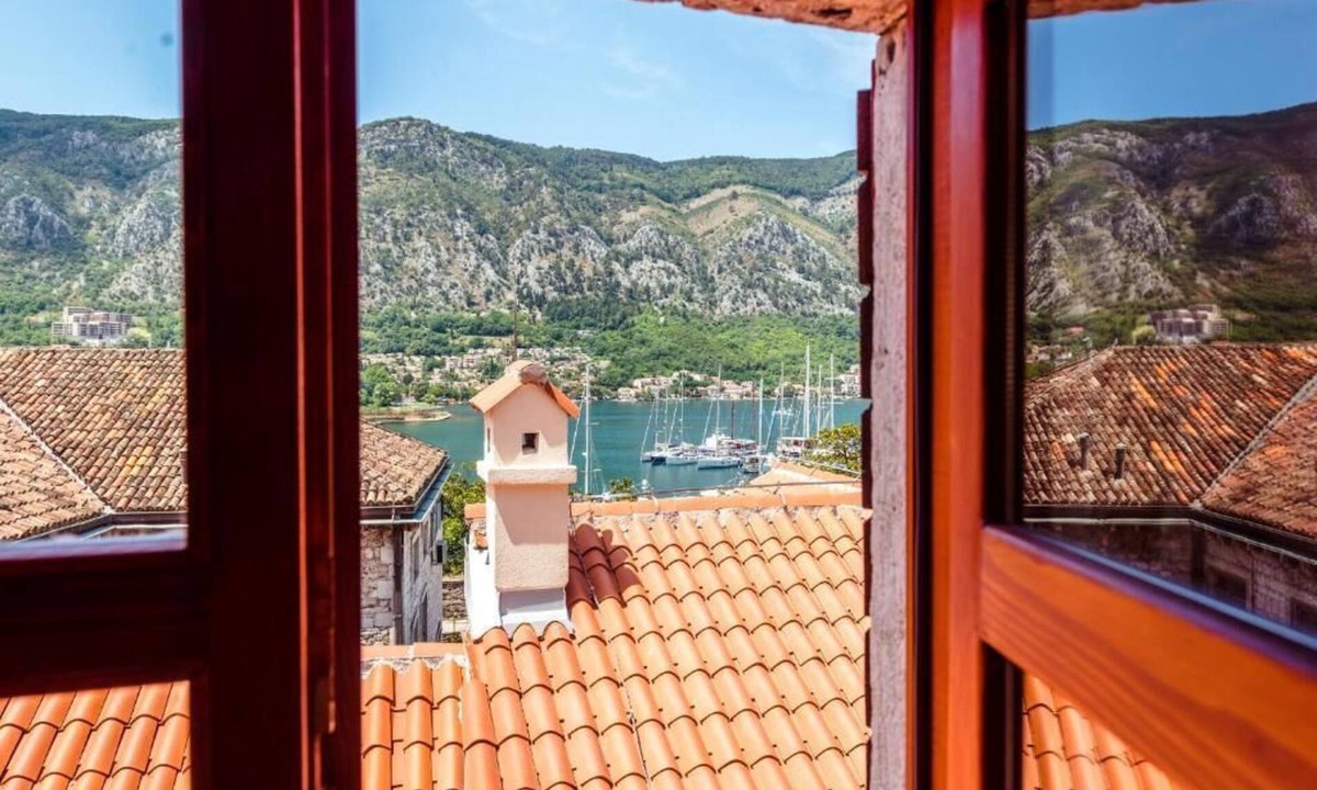 Kotor Old Town House | Antika Guesthouse