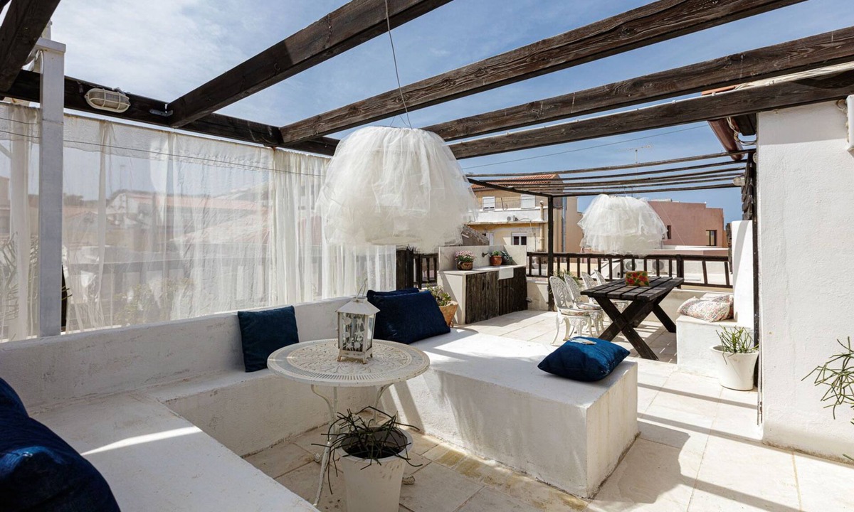Old Town Rethymnon Apartment | Antonia's Pink apartment - Old town view