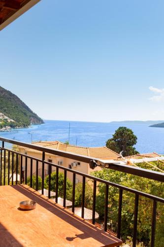 Mikros Gialos Apartment | Apagio Apartments