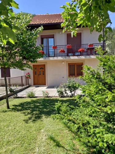 Donje Polje Apartment | Apartman Damjanovic
