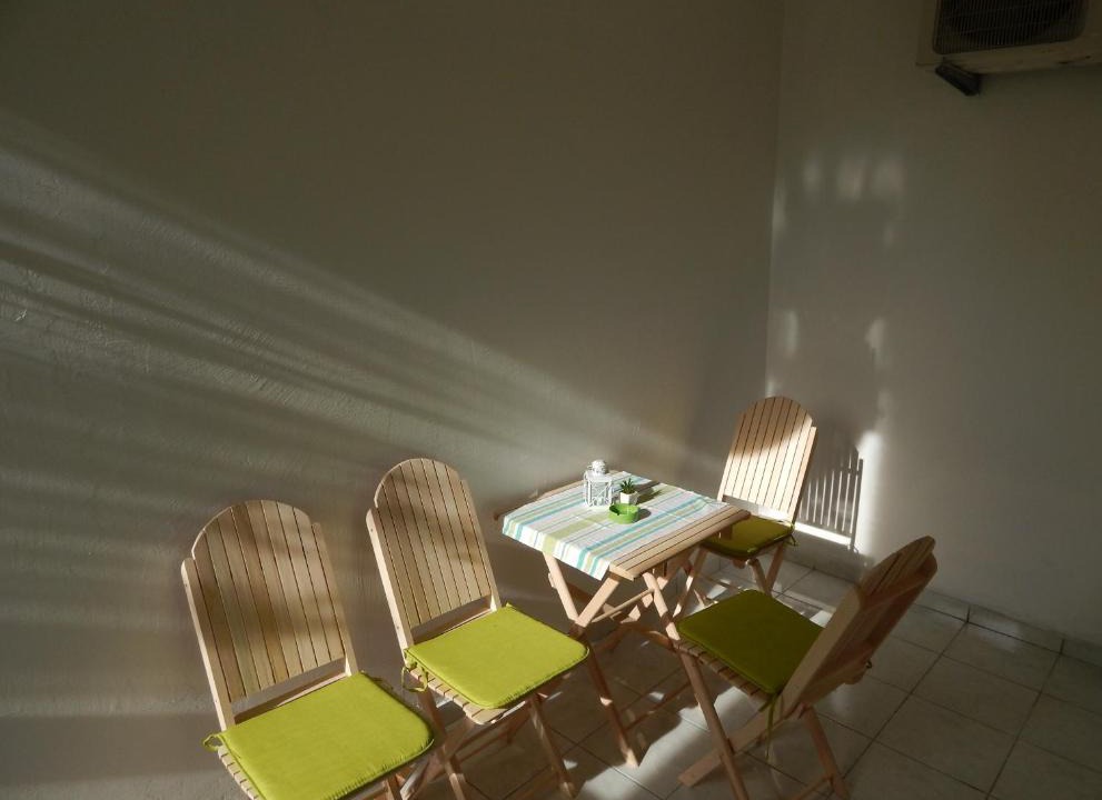Topla Apartment | Apartman Lena