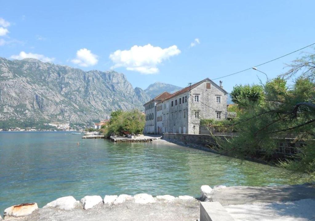 Prcanj Apartment | Apartman Vladan