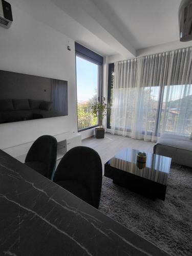 Zgrade Apartment | Apartmani B&L