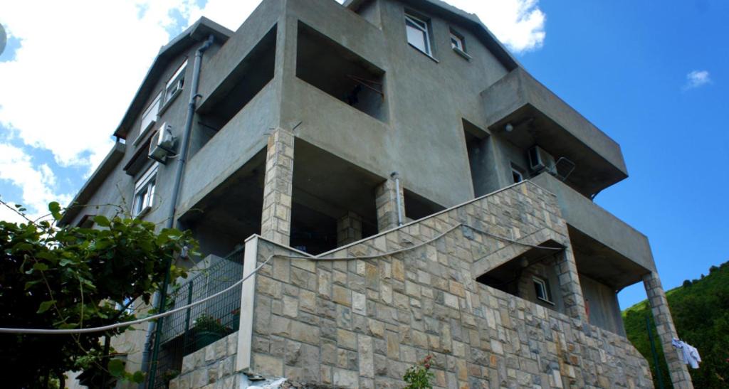 Bijeli do House | Apartmani Budva stefan