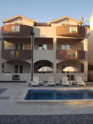 Tivat Apartment | Apartmani Bulajic