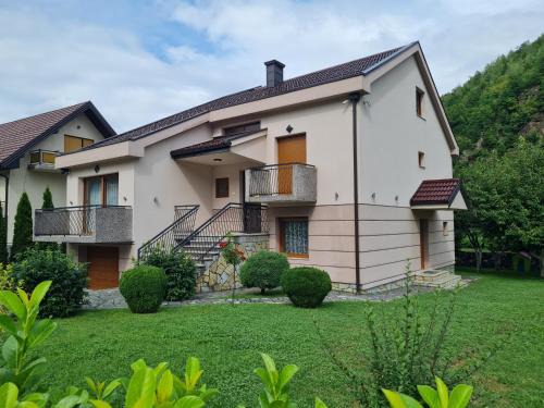 Bijelo Polje House | Apartmani Minjević