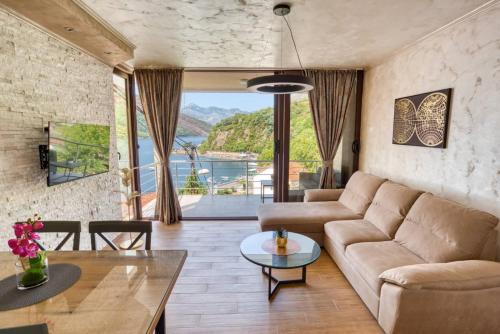 Lepetane Apartment | Apartmani Nikic Tivat