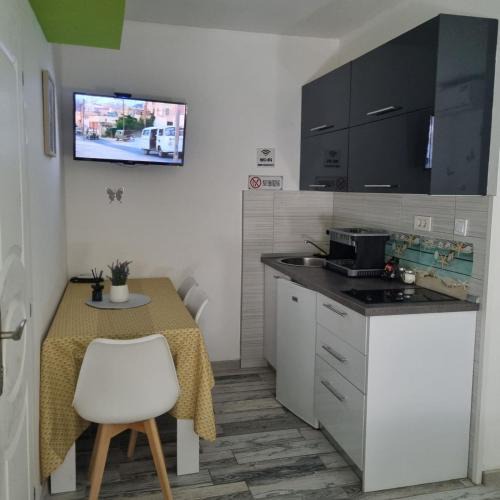 Zelenika Apartment | APARTMANI PAVLOVIC