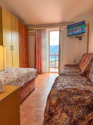 Trebesinj Apartment | Apartmani Seaview Marić