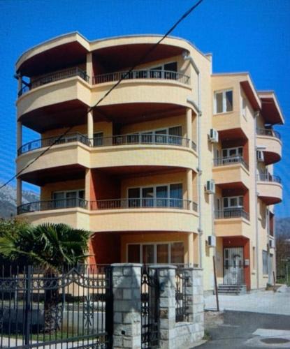 Zeljeznica Hotel | Apartmani590