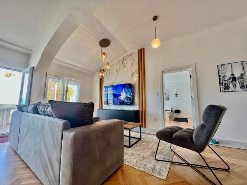 Igalo Apartment | Apartment Aleksandr first line sea view