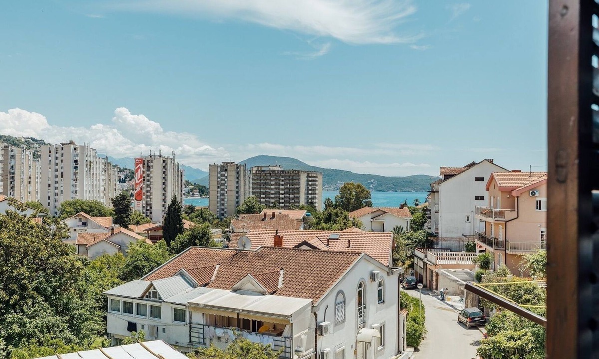 Igalo Apartment | Apartment Bonaca double room with sea view