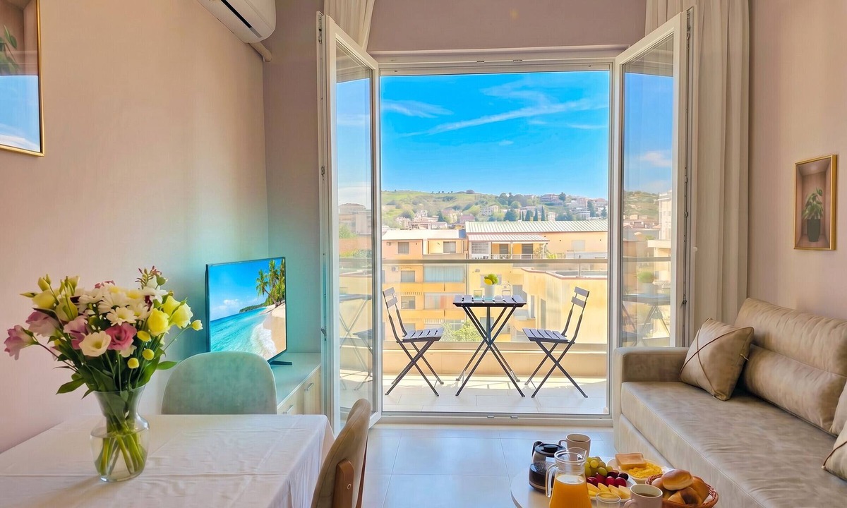 Golem Apartment | Apartment by the Sea in Golem 094