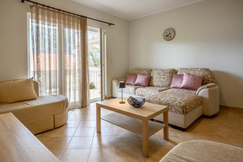Donje Polje Apartment | Apartment Coast Stoliv