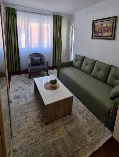 Donje Polje Apartment | Apartment Ellena