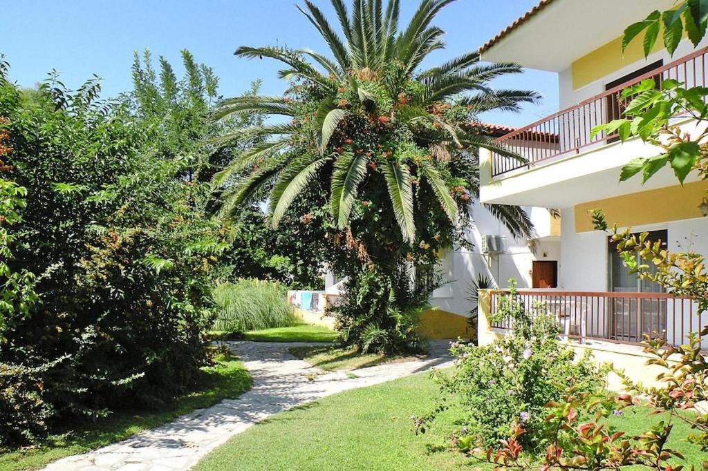 Skala Fourkas Apartment | Apartment in Fourka by the sea