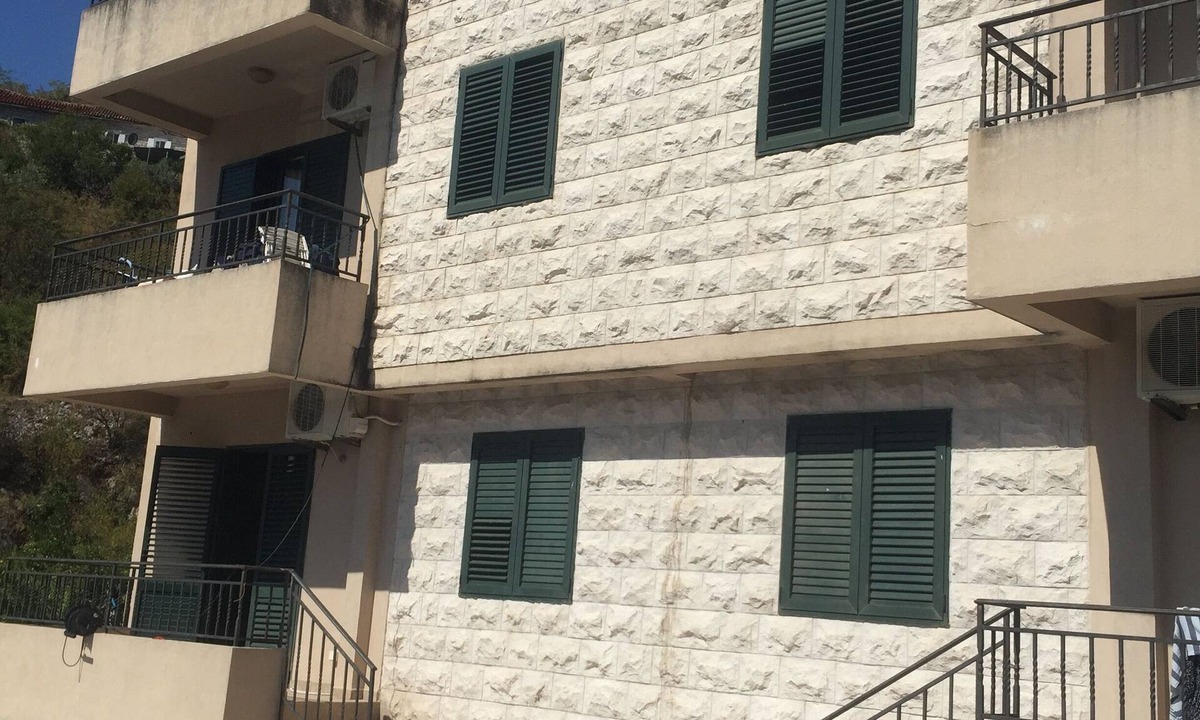 Kamenari Apartment | Apartment Irena